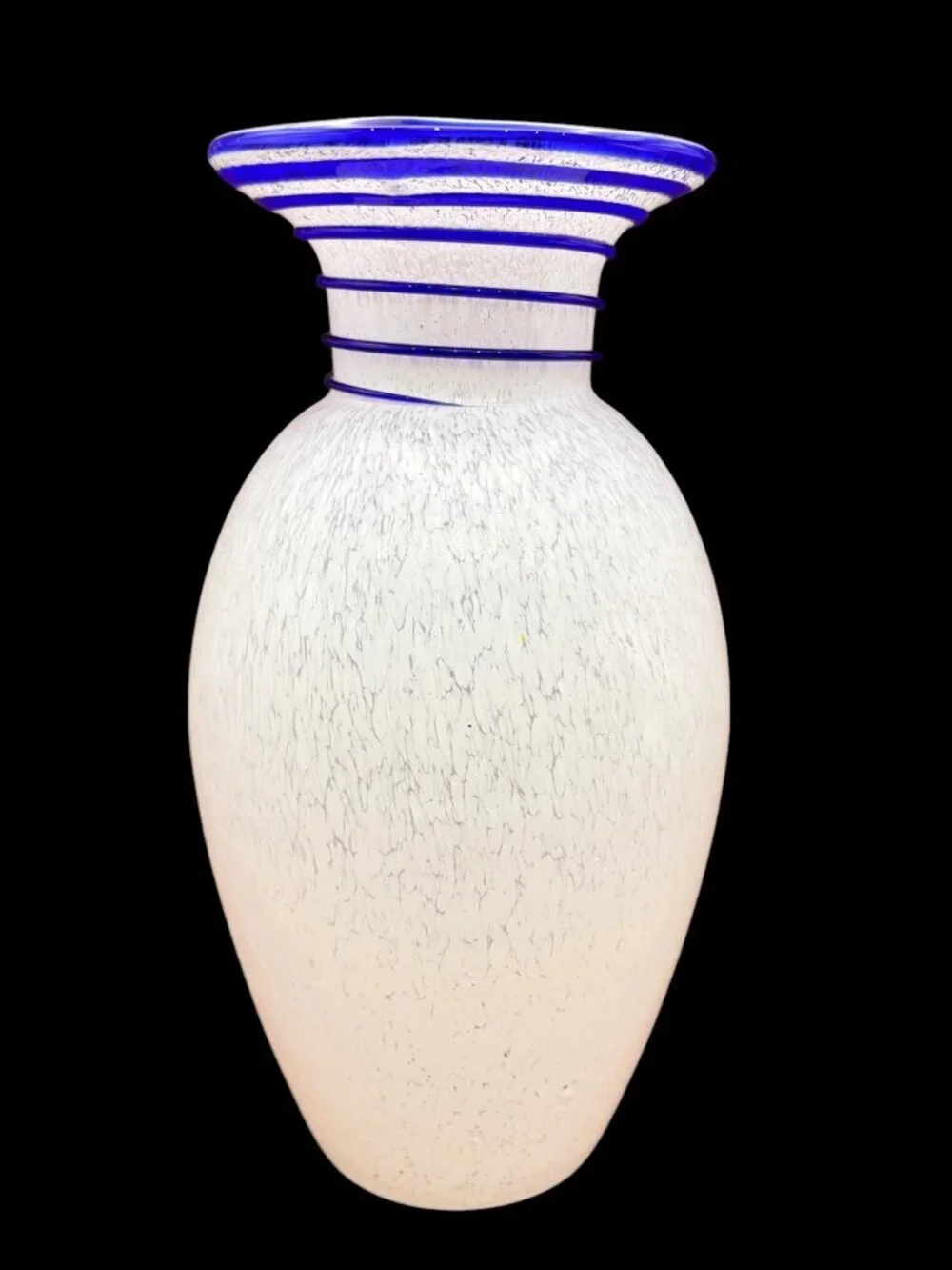 VTG Norcrest art Glass Hand Blown Vase White w/ Cobalt Blue Rim 8.5”